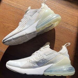 Nike Air Max 270